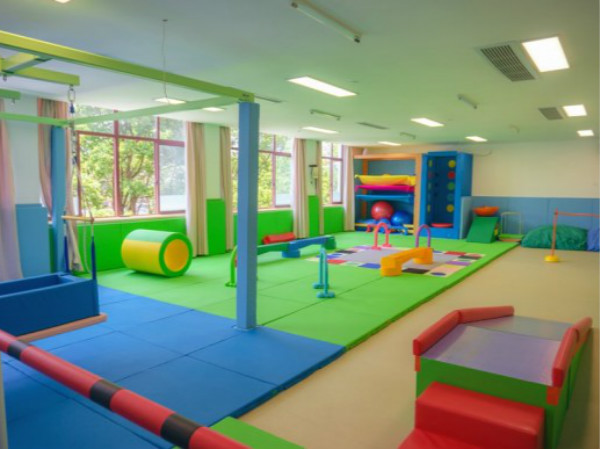 诸暨市海亮融爱自闭症康复中心